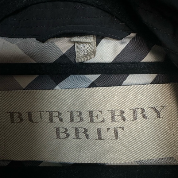 Burberry Brit Black Rain Coat - Picture 9 of 10
